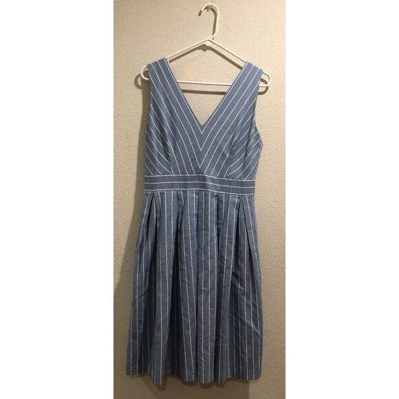Gal Meets Glam Blue Striped Fit and Flare Dress Size 10 - Picture 2 of 6